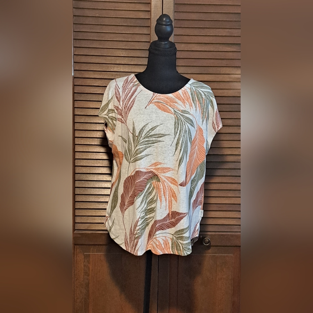 Orvis Women's Tropical Leaf Print Top - Cream and Green New Without Tag